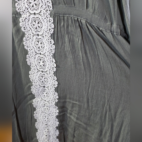 Flying Tomato Midi Boho Dress White Lace SZ Medium New - Picture 6 of 8